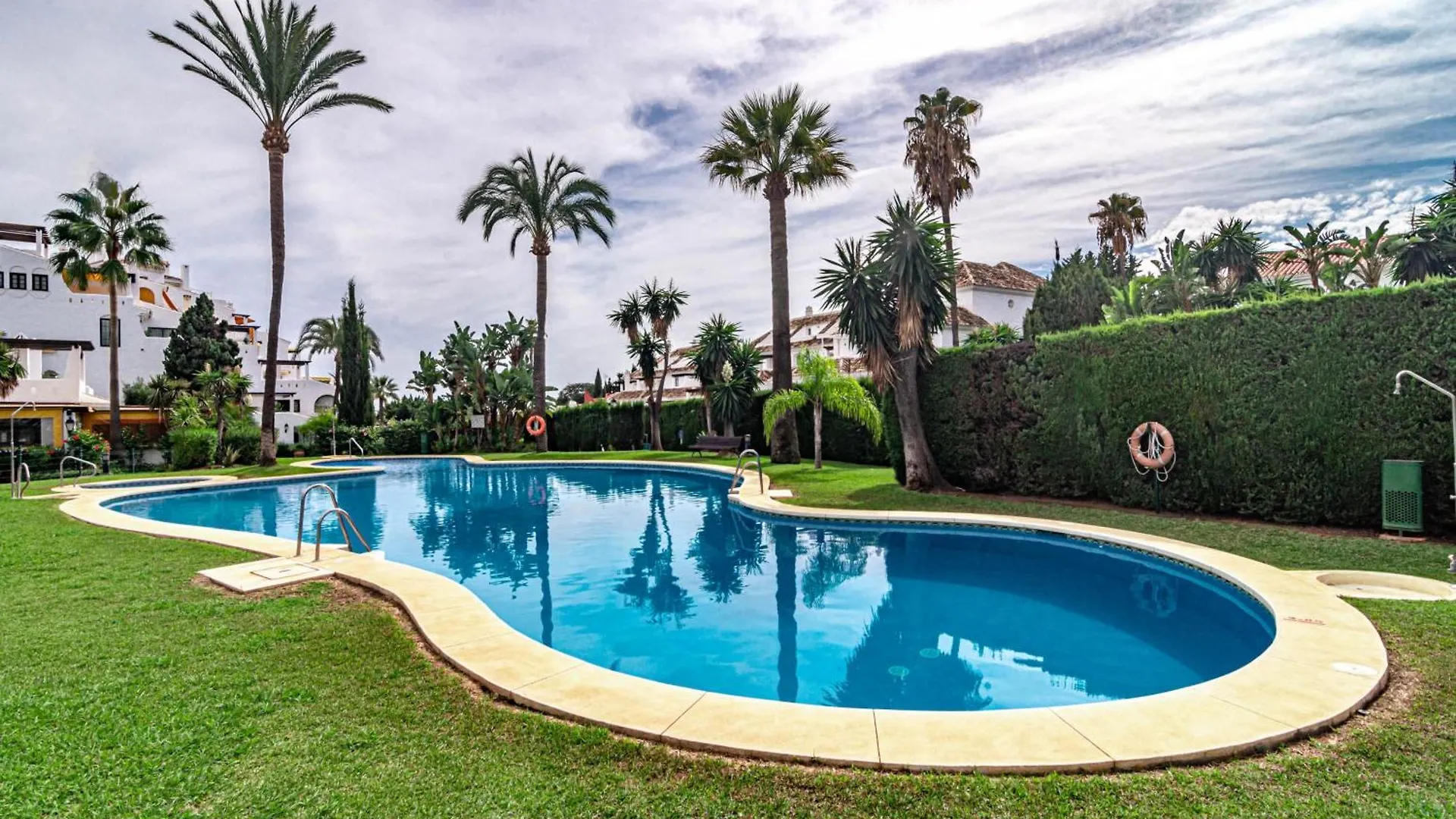 Aldea Blanca 27 Apartment Marbella Spain